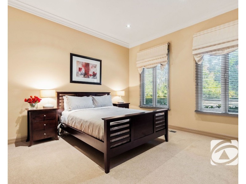 4 Pagebrook Road, Berwick VIC 3806