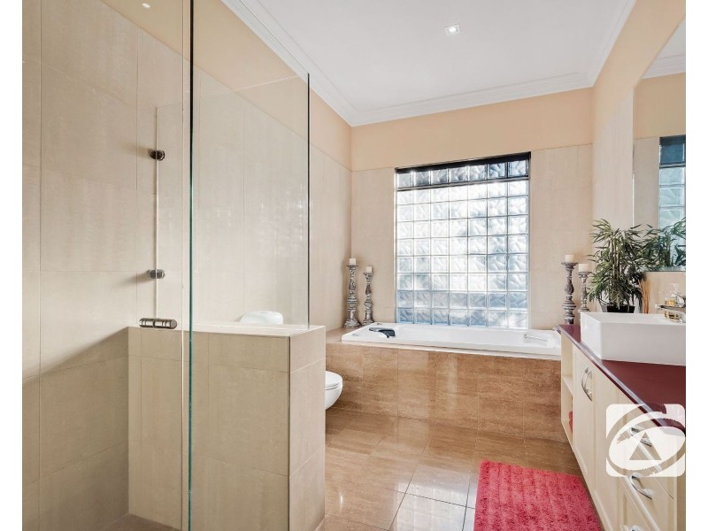 4 Pagebrook Road, Berwick VIC 3806