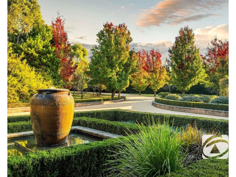 4 Pagebrook Road, Berwick VIC 3806