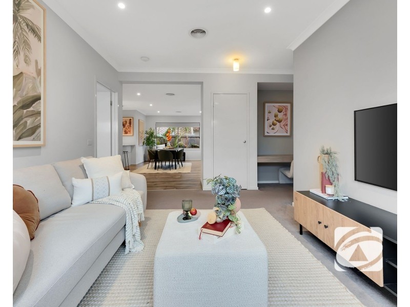 14 Murphy Street, Clyde North VIC 3978