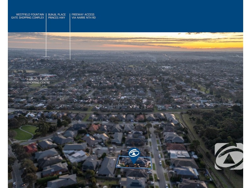 22 Cambridge Drive, Berwick VIC 3806