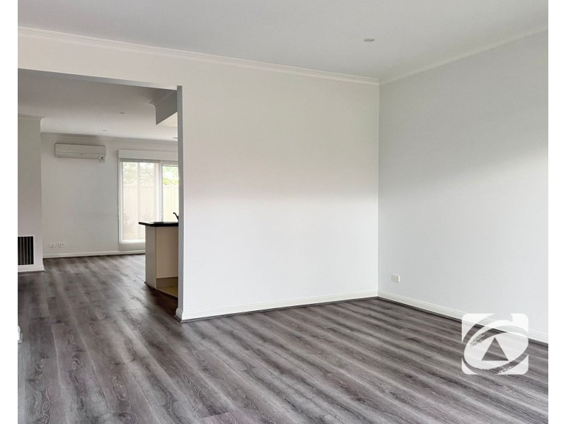 17/18-26 Marlesford Crescent, Berwick VIC 3806