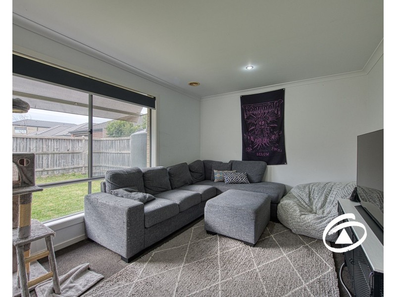 6 Comet Chase, Narre Warren South VIC 3805