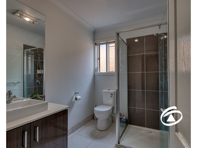 6 Comet Chase, Narre Warren South VIC 3805