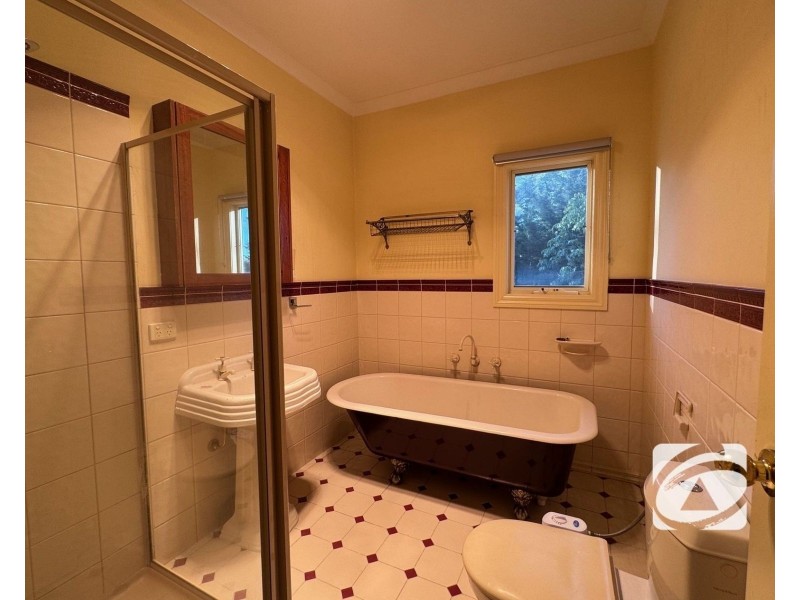 54 Whiteside Road, Officer VIC 3809