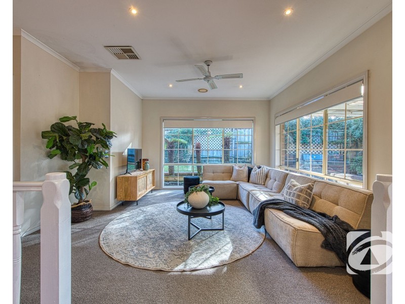 13 Dryden Court, Berwick VIC 3806