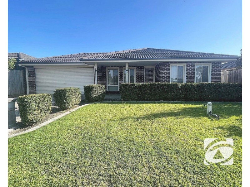 107 Melzak Way, Berwick VIC 3806