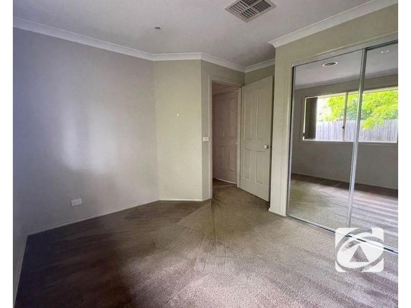 107 Melzak Way, Berwick VIC 3806