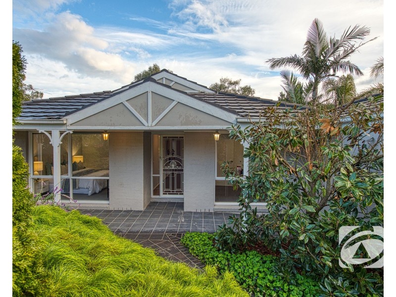 3 Harcourt Way, Berwick VIC 3806