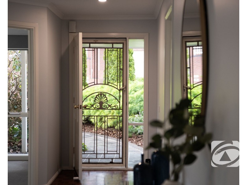 3 Harcourt Way, Berwick VIC 3806