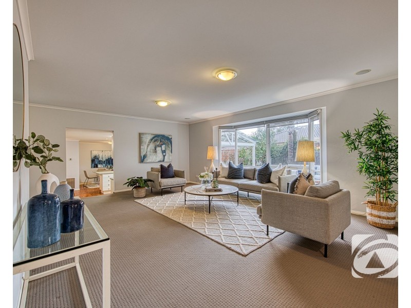 3 Harcourt Way, Berwick VIC 3806