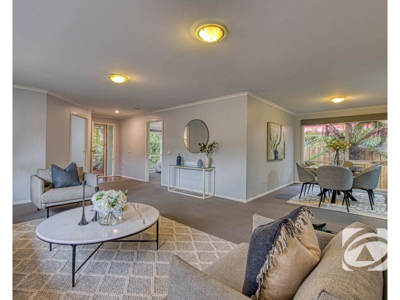 3 Harcourt Way, Berwick VIC 3806