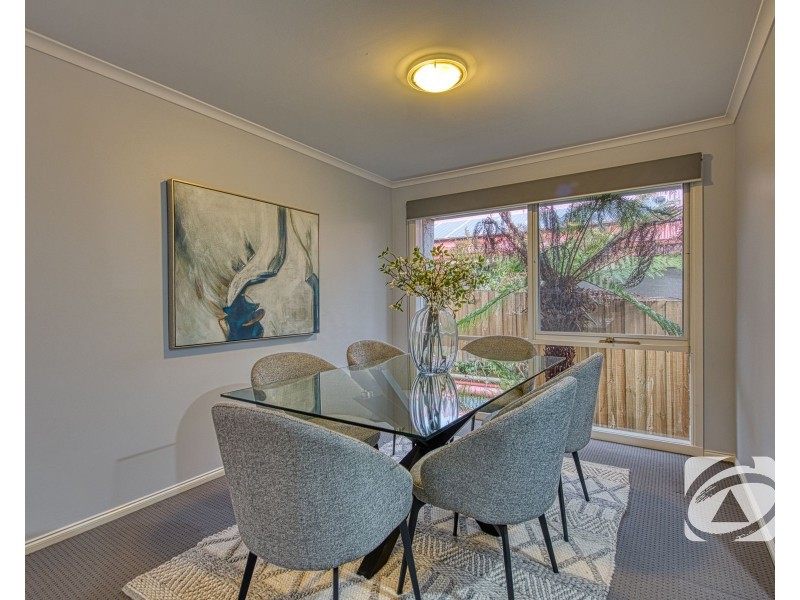 3 Harcourt Way, Berwick VIC 3806