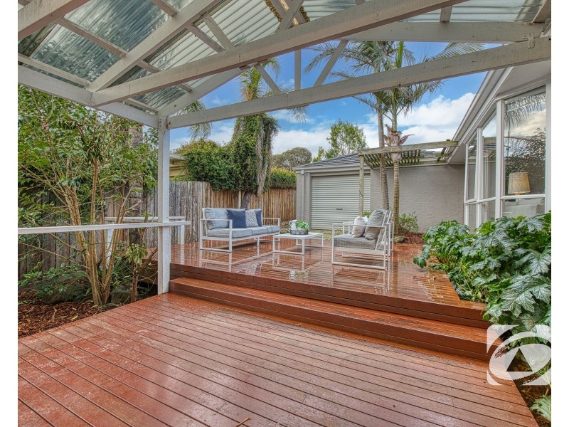 3 Harcourt Way, Berwick VIC 3806