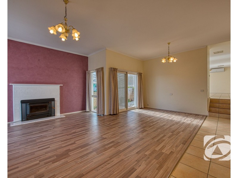 45 Lawrence Drive, Berwick VIC 3806