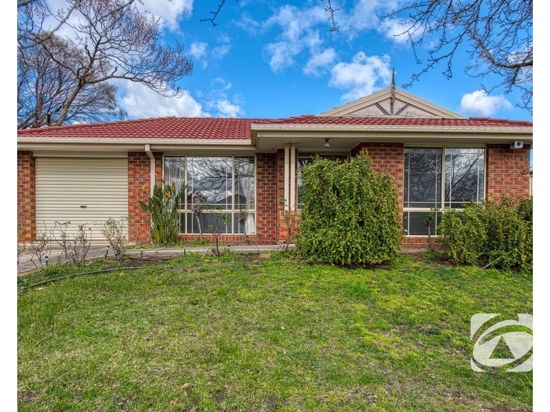 6 Kirrilee Court, Berwick VIC 3806