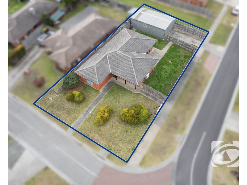 48 Insignia Crescent, Berwick VIC 3806