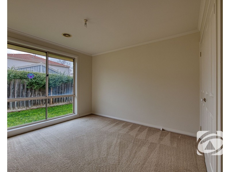 12 Cromford Crescent, Narre Warren South VIC 3805
