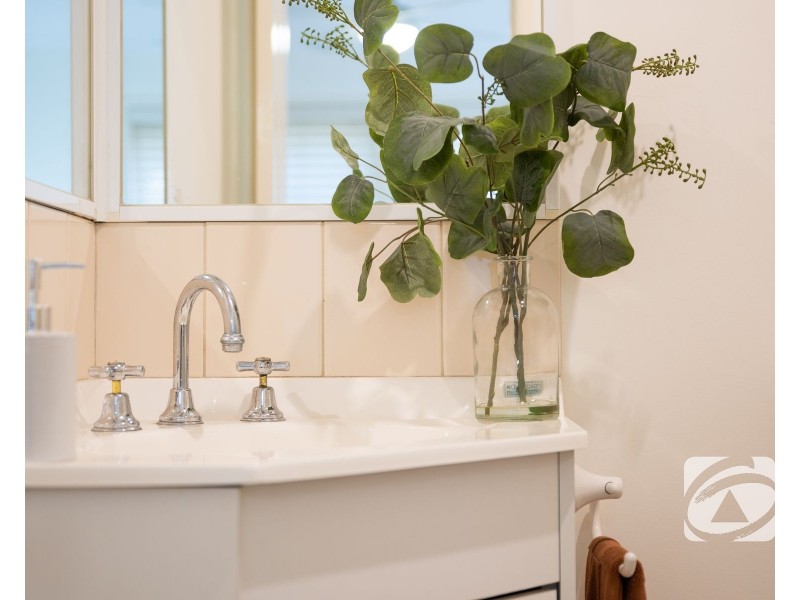 25 William Road, Berwick VIC 3806