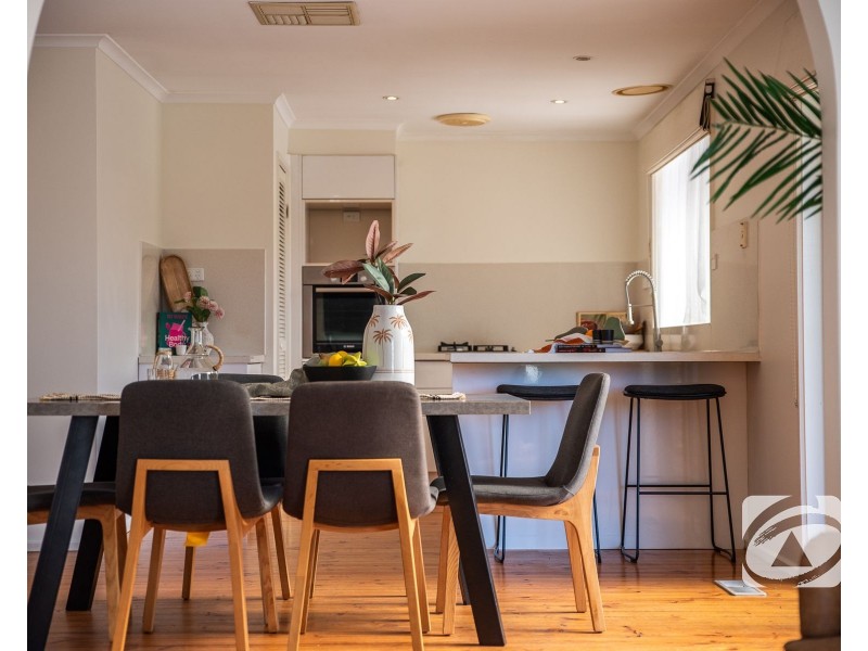 24 Glenburn Drive, Hallam VIC 3803