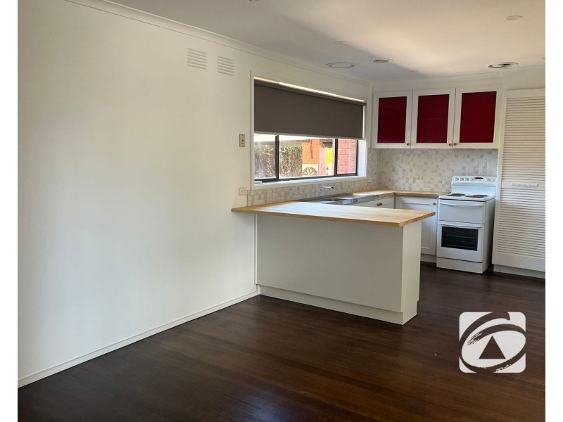 52 Duff Street, Cranbourne VIC 3977