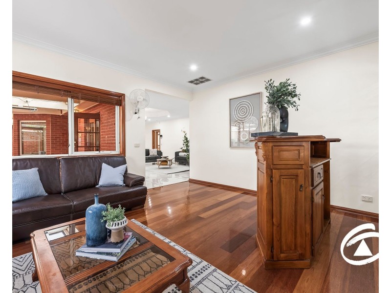 4 Livingstone Rise, Lynbrook VIC 3975