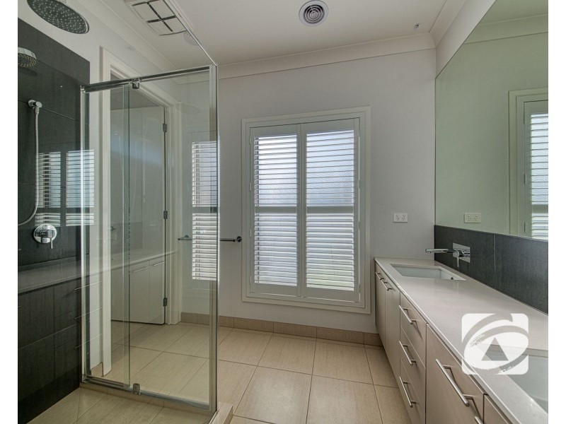 7 Exbury Street, Officer VIC 3809