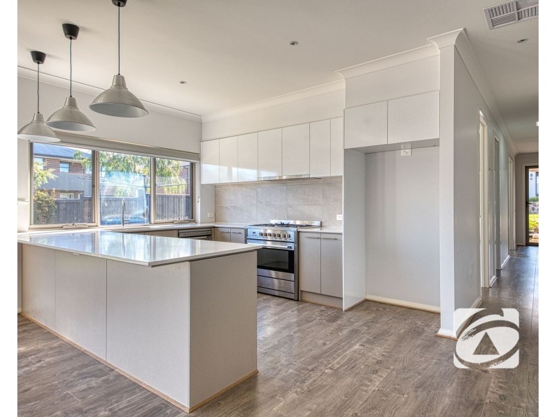 7 Exbury Street, Officer VIC 3809