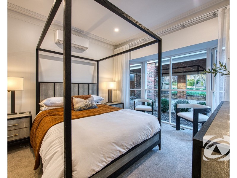 90 Quarry Hills Drive, Berwick VIC 3806