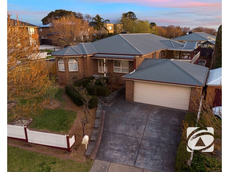 10 Pinnata Place, Narre Warren VIC 3805