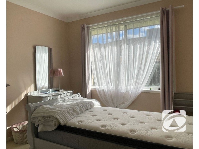 74 Golf Links Road, Berwick VIC 3806
