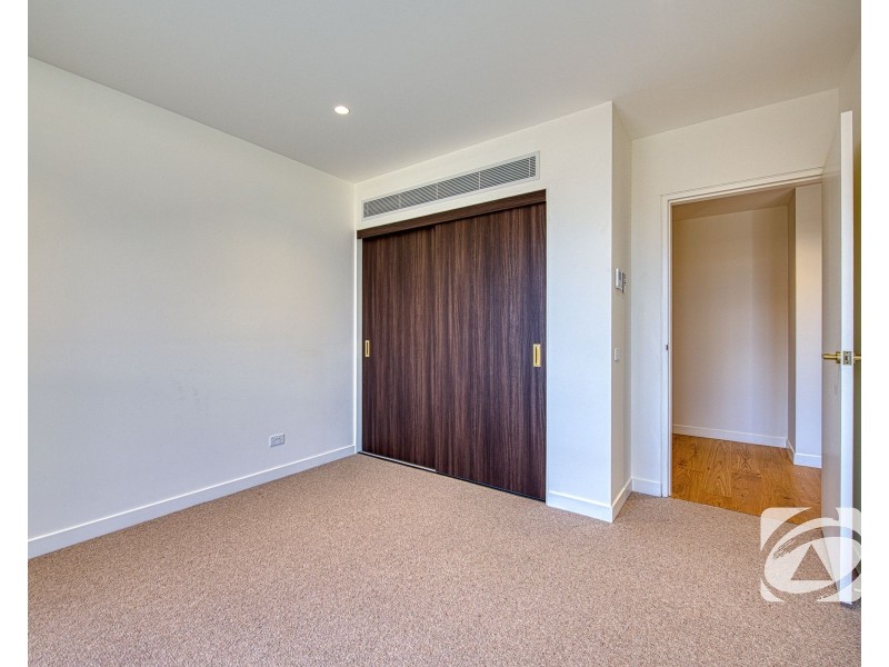 G01/26 Langmore Lane, Berwick VIC 3806