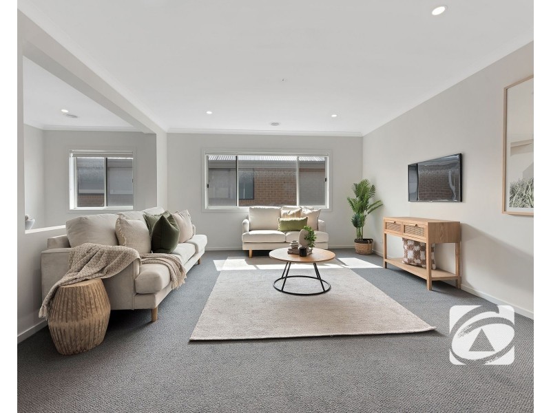 20 Dalhalla Circuit, Clyde North VIC 3978