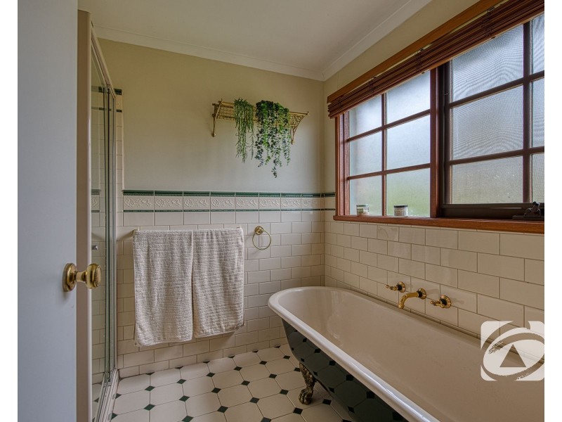 12 Halcyon Way, Narre Warren South VIC 3805