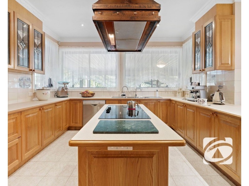 56 Quamby Avenue, Guys Hill VIC 3807
