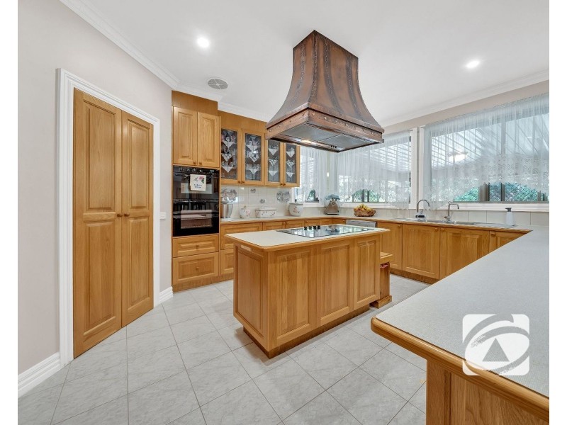 56 Quamby Avenue, Guys Hill VIC 3807