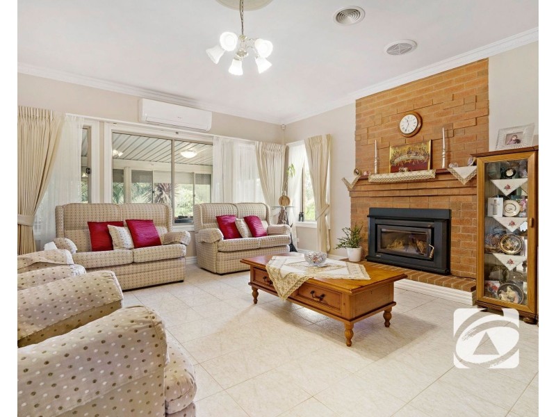 56 Quamby Avenue, Guys Hill VIC 3807