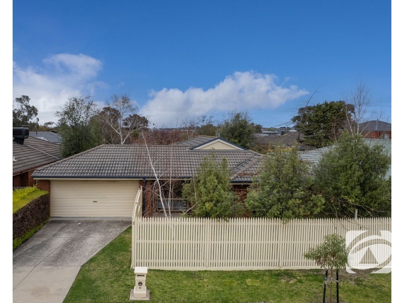 5 Alberta Way, Berwick VIC 3806