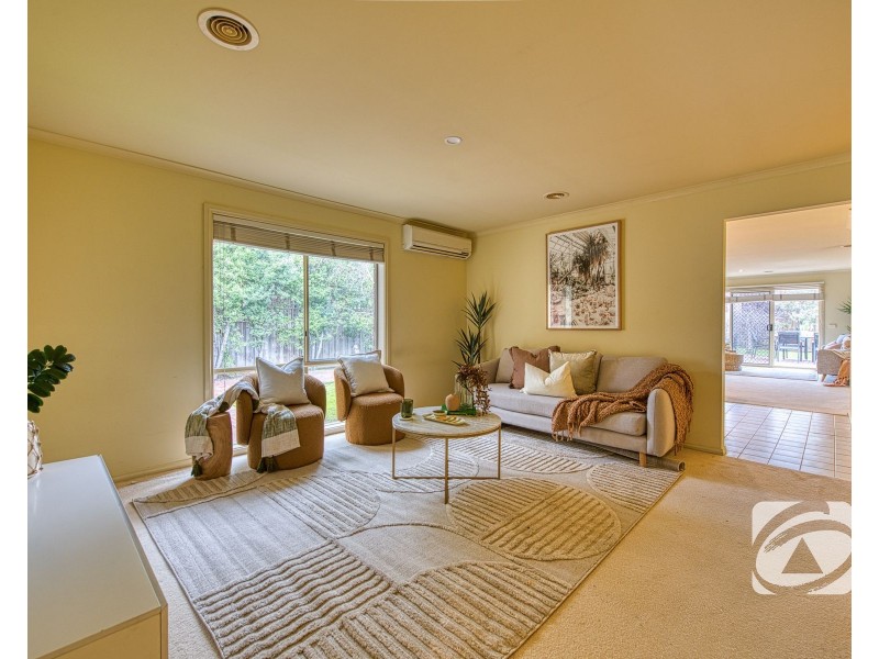 5 Alberta Way, Berwick VIC 3806