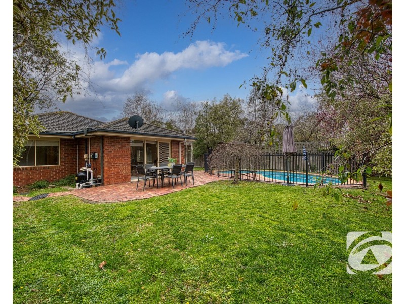 5 Alberta Way, Berwick VIC 3806