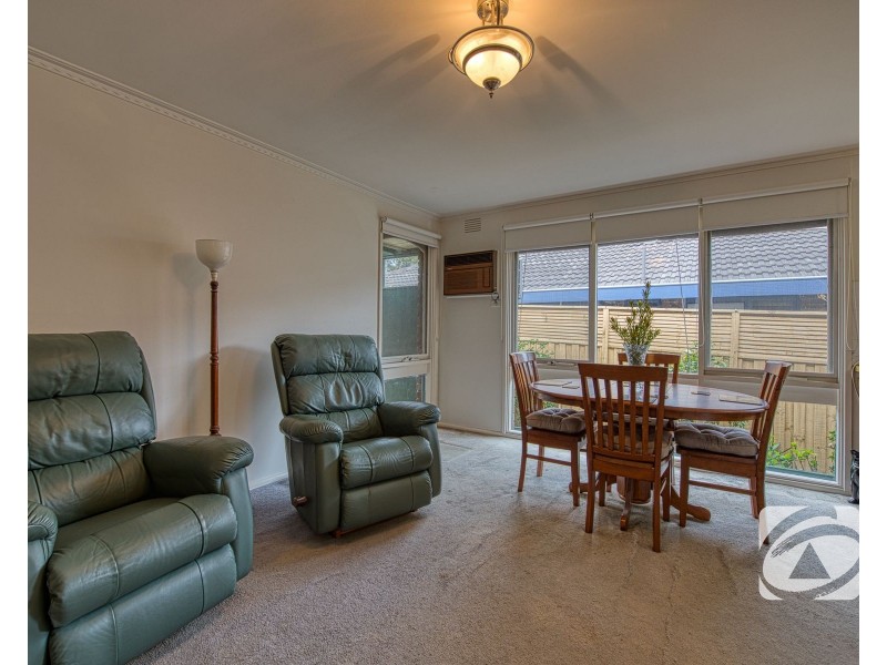 65 Chartwell Drive, Wantirna VIC 3152