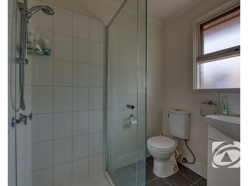 65 Chartwell Drive, Wantirna VIC 3152