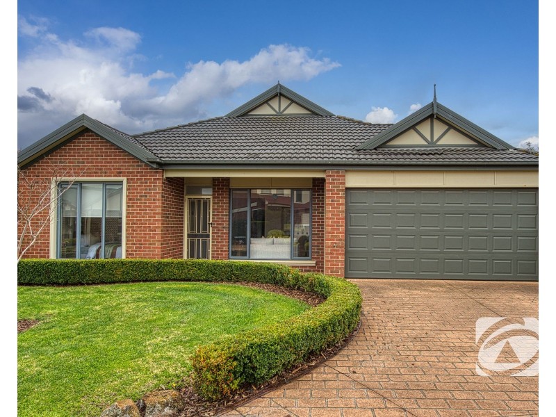17/18-26 Marlesford Crescent, Berwick VIC 3806