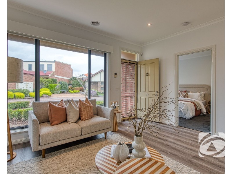 17/18-26 Marlesford Crescent, Berwick VIC 3806
