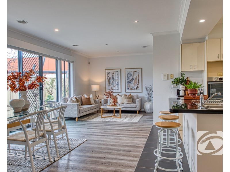 17/18-26 Marlesford Crescent, Berwick VIC 3806