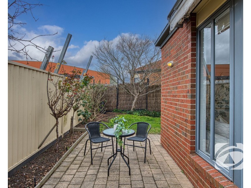 17/18-26 Marlesford Crescent, Berwick VIC 3806