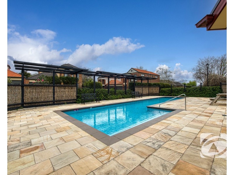 17/18-26 Marlesford Crescent, Berwick VIC 3806