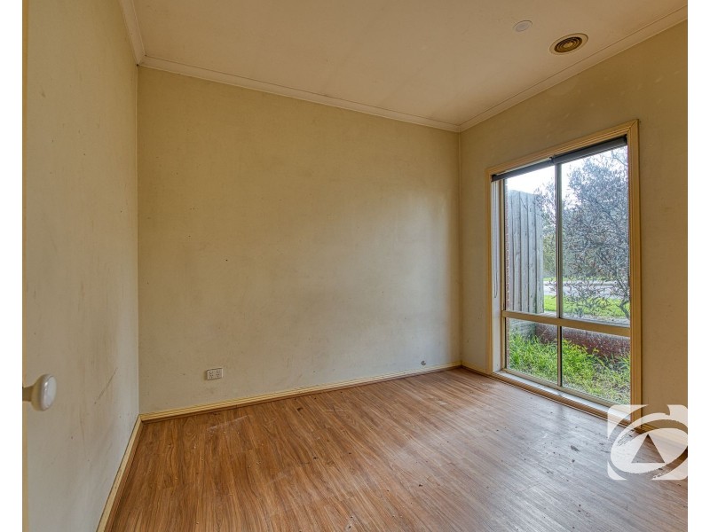 81 Earlsfield Drive, Berwick VIC 3806