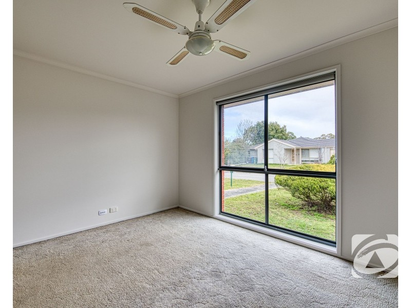 48 Insignia Crescent, Berwick VIC 3806