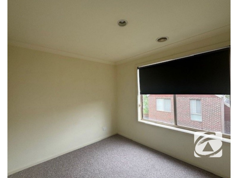 7/2-6 Jerilderie Drive, Berwick VIC 3806